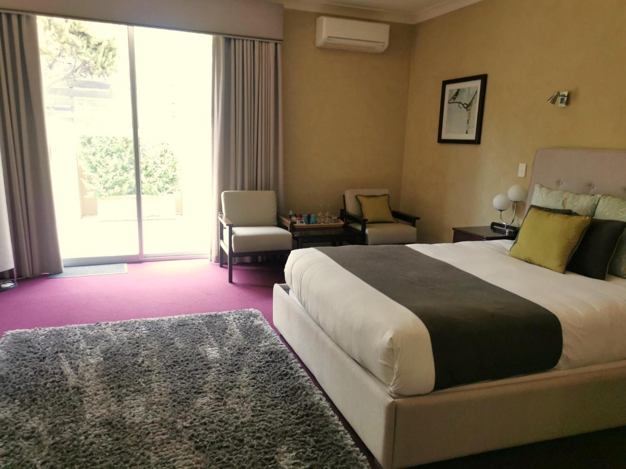 Mahogany Inn And Distillery Mahogany Creek 외부 사진