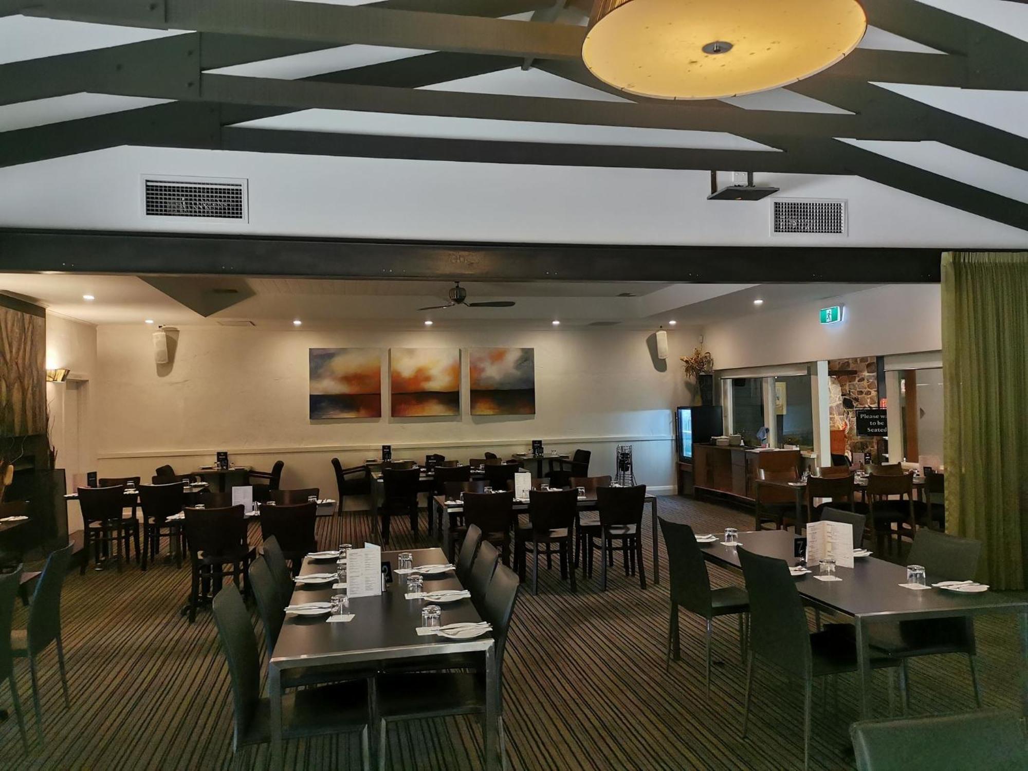 Mahogany Inn And Distillery Mahogany Creek 외부 사진